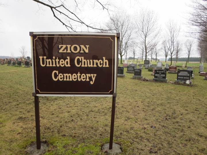 6th Line EUB Cemetery - May 2014 - IMG_0114 (1024x768).jpg