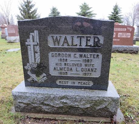 ZC-009 - Gordon C Walter 1898-1987 - 6th Line EUB Cemetery.jpg