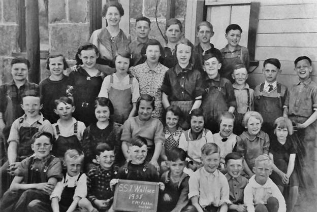 Q-990 - SS 7, Wallace School - 1938 - 2